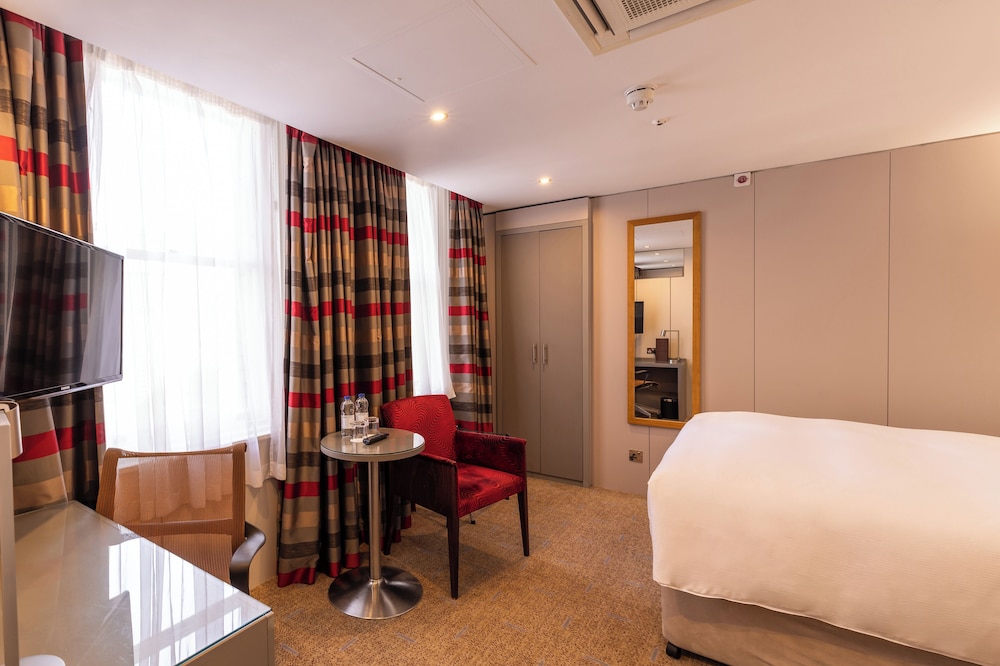 DoubleTree by Hilton Hotel London - West End 21
