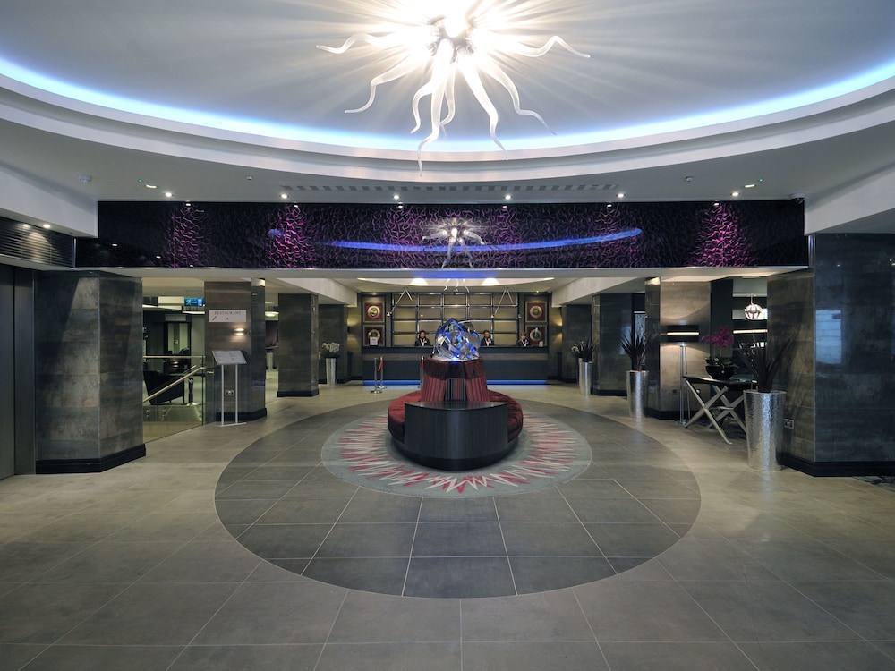 DoubleTree by Hilton Hotel London - West End 2
