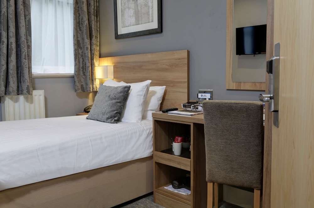 Oxford Linton Lodge Hotel, BW Signature Collection 24