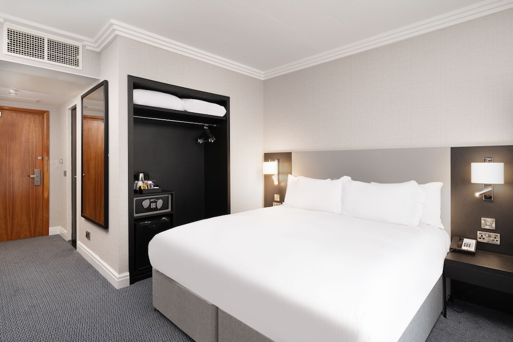 Sofitel London Gatwick 10
