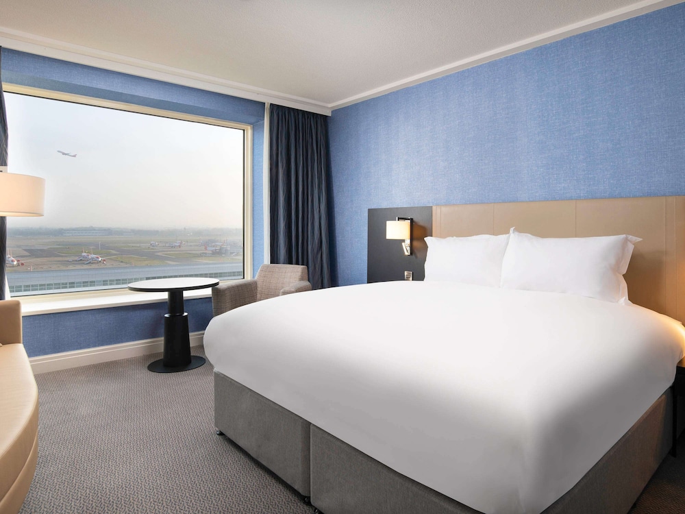 Sofitel London Gatwick 18
