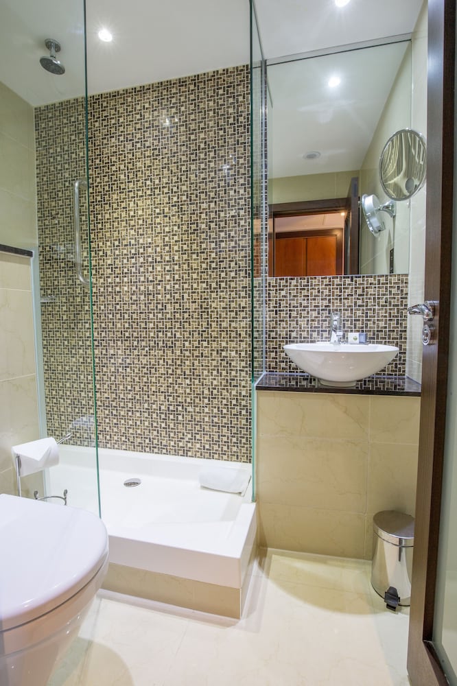 DoubleTree By Hilton Hotel London - Marble Arch 19