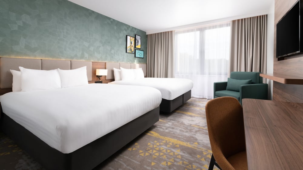 Holiday Inn London Gatwick - Worth 20