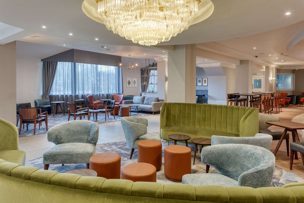 DoubleTree by Hilton London Elstree 7