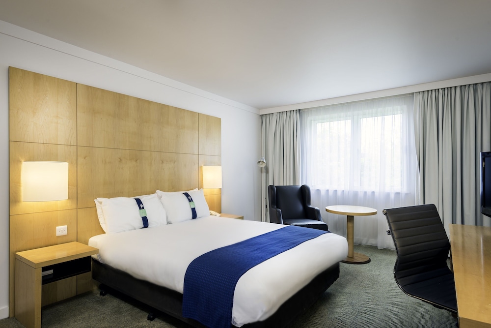Holiday Inn Oxford 13