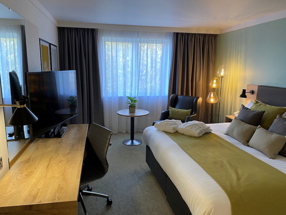 Holiday Inn Oxford 16
