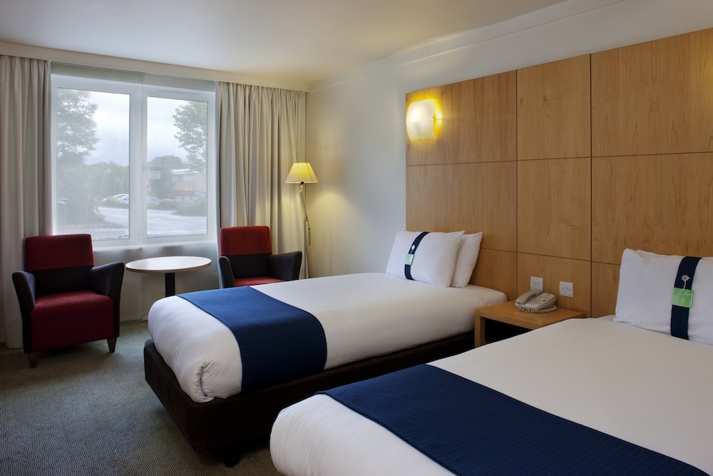 Holiday Inn Oxford 14