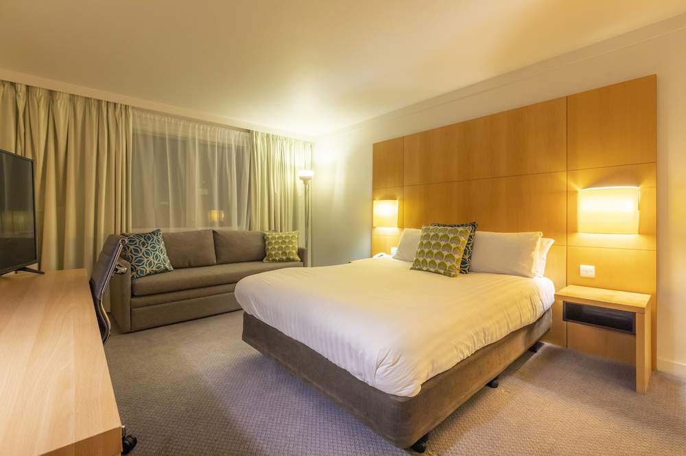 Holiday Inn Oxford 10