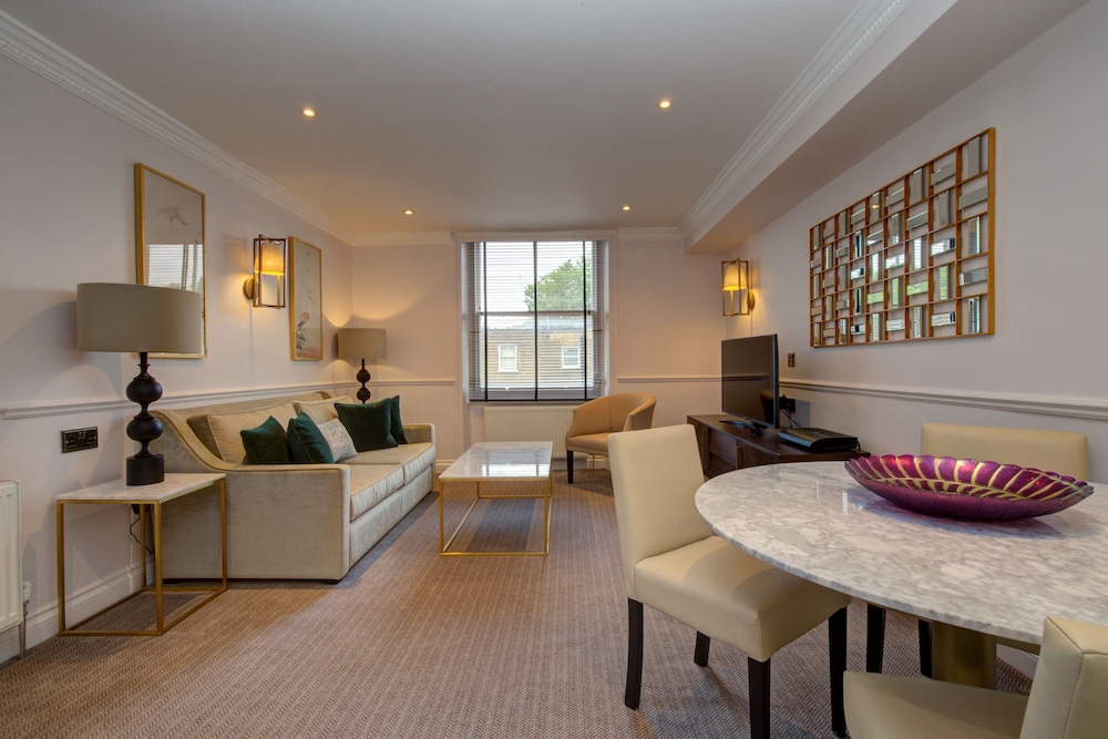 Collingham Serviced Apartments 12