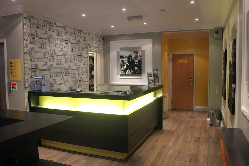 Comfort Inn Victoria 8