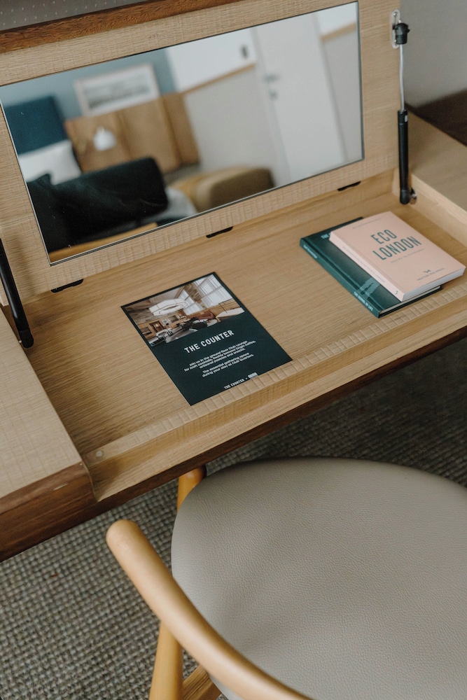Club Quarters Hotel London City, London 19