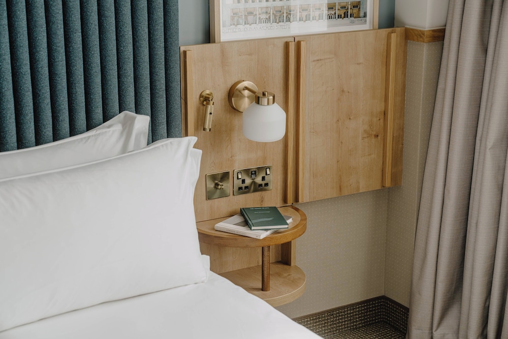 Club Quarters Hotel London City, London 6