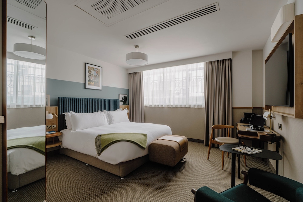 Club Quarters Hotel London City, London 12