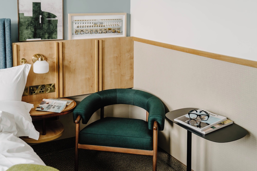Club Quarters Hotel London City, London 5