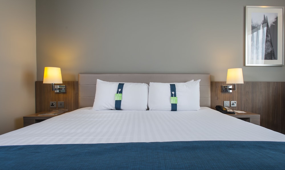Holiday Inn London - West 2
