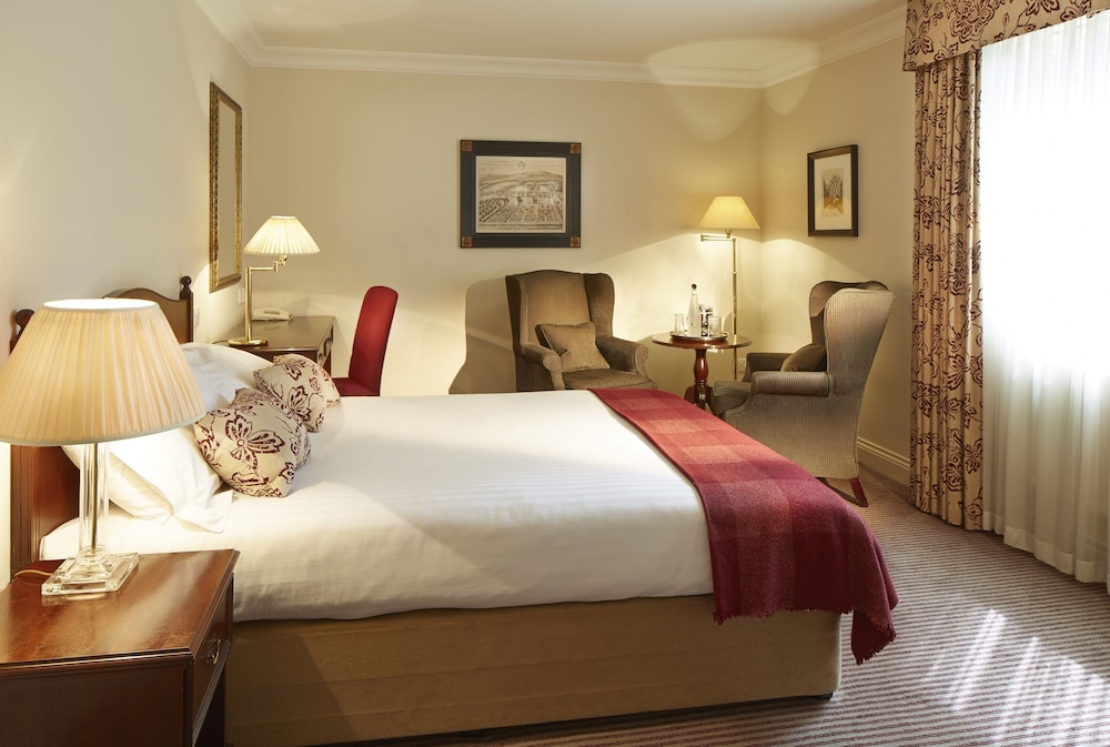 Macdonald Frimley Hall Hotel & Spa 7