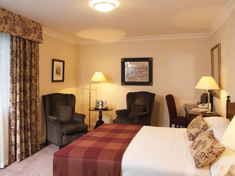 Macdonald Frimley Hall Hotel & Spa 4
