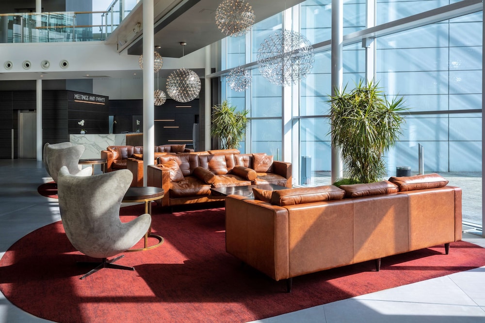 Radisson Blu Hotel, London Stansted Airport 1