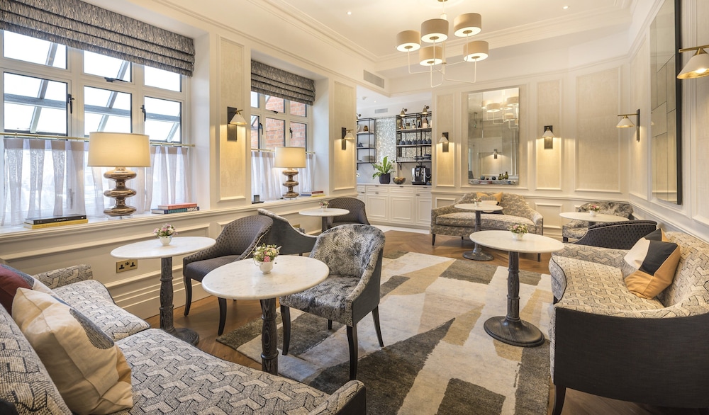 The Capital Hotel, Apartments & Townhouse - London 2