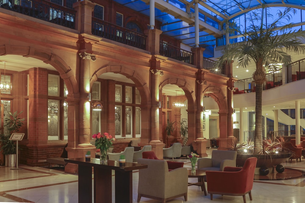 The Crown London Hotel 6