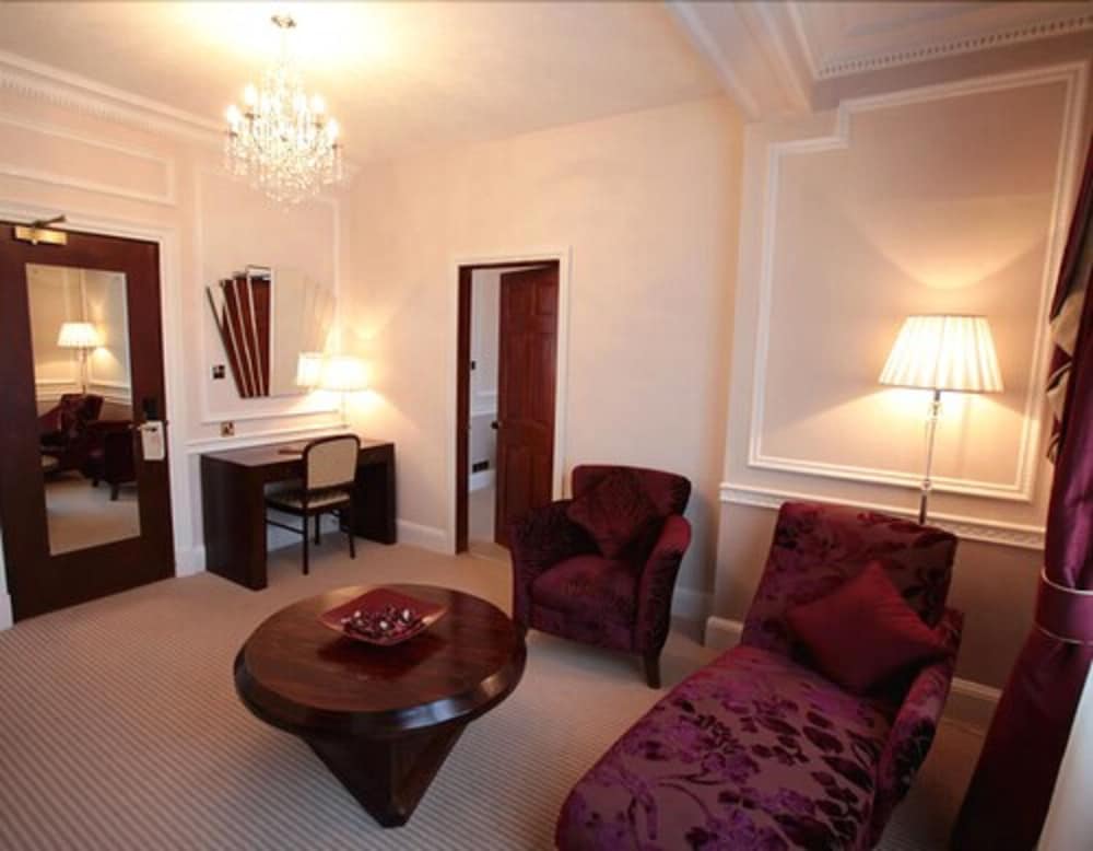 Old Palace Lodge 8