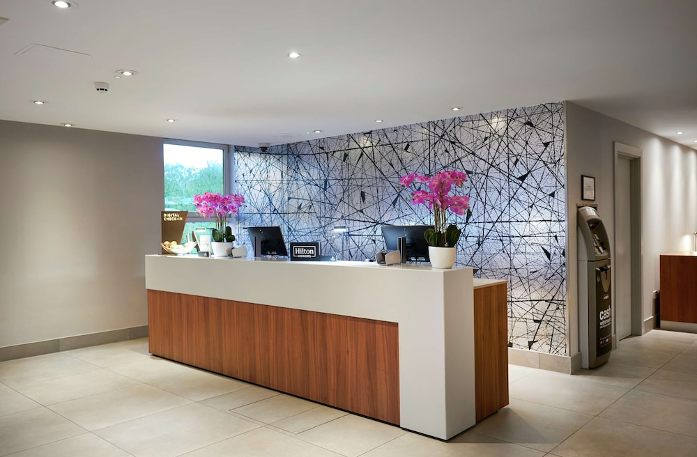 Hilton Croydon 8