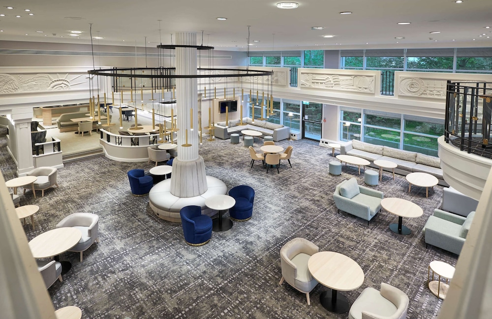 Hilton Croydon 4