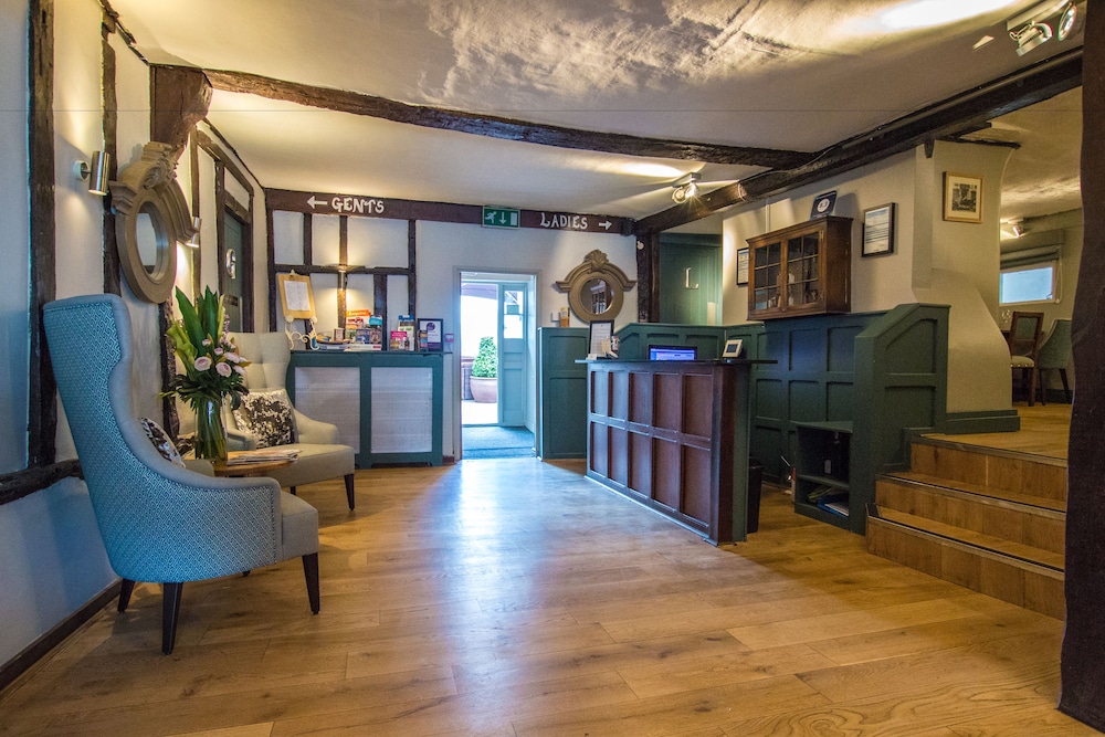 The Saracens Head 2