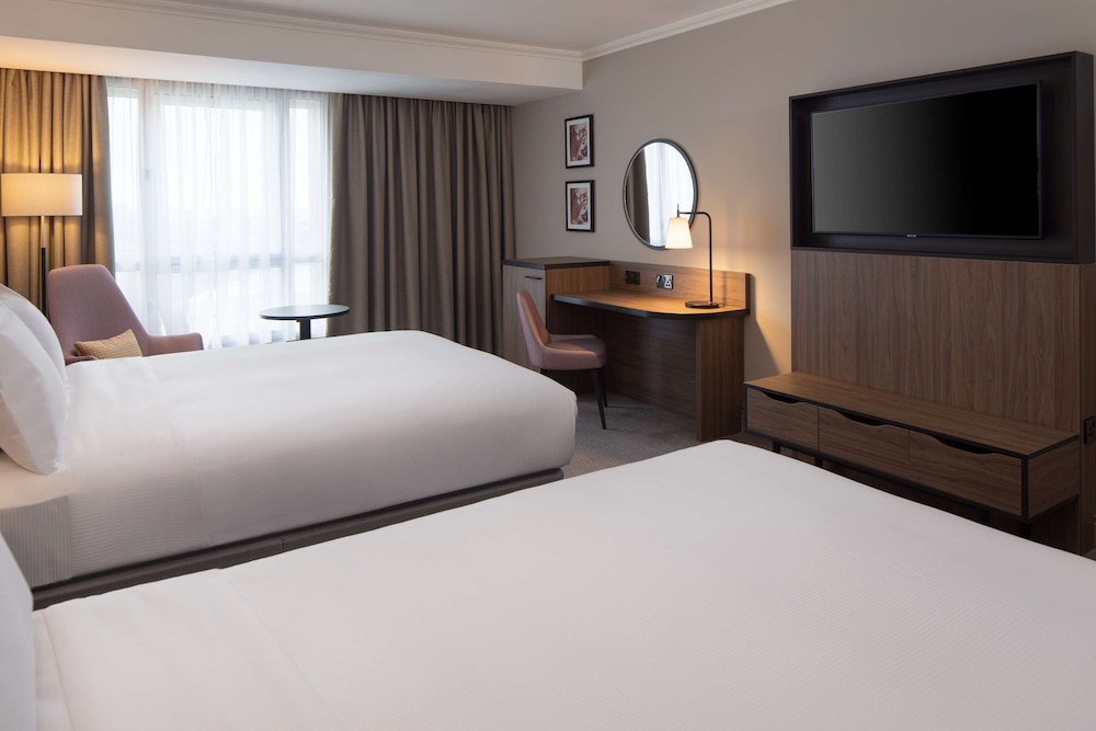 DoubleTree by Hilton Hotel Dartford Bridge 21