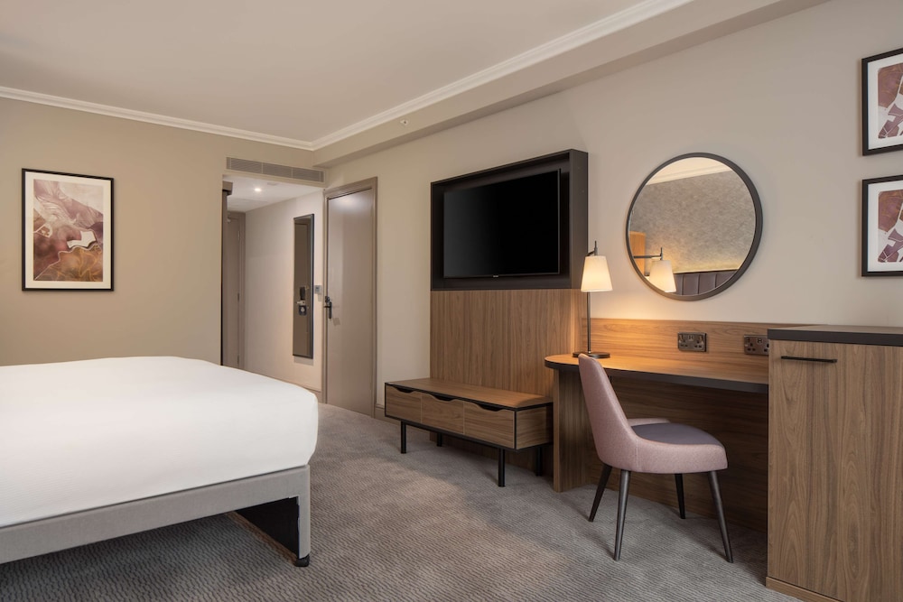 DoubleTree by Hilton Hotel Dartford Bridge 7