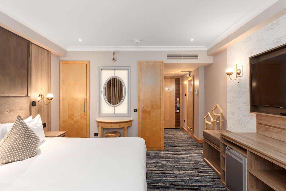 Courthouse Hotel London Soho 11