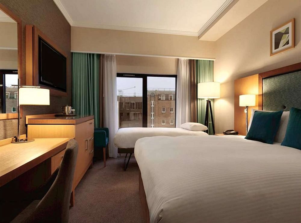 DoubleTree by Hilton Hotel London - Victoria 15