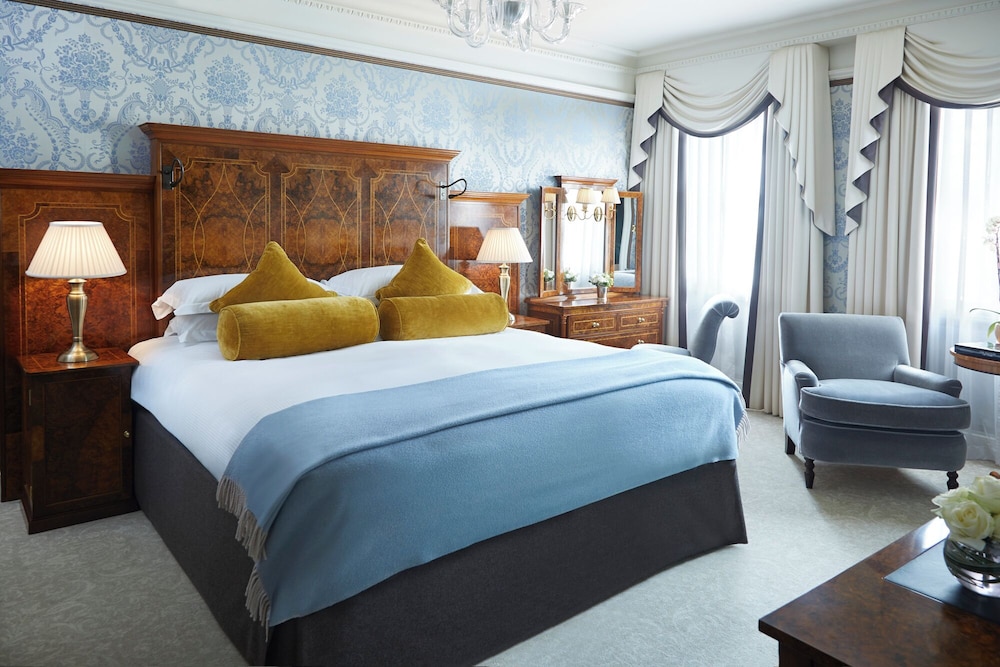 The Goring 17