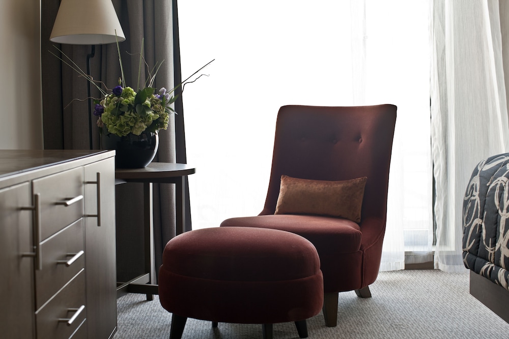 Clayton Hotel Chiswick 18