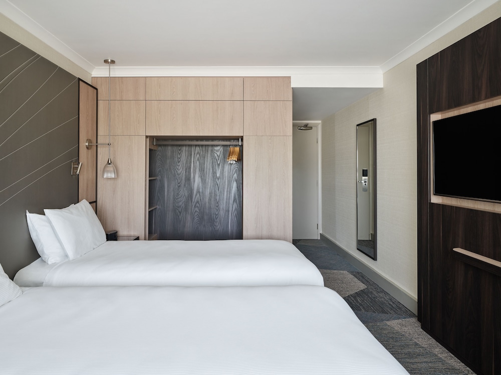 Hyatt Place London Heathrow Airport 15