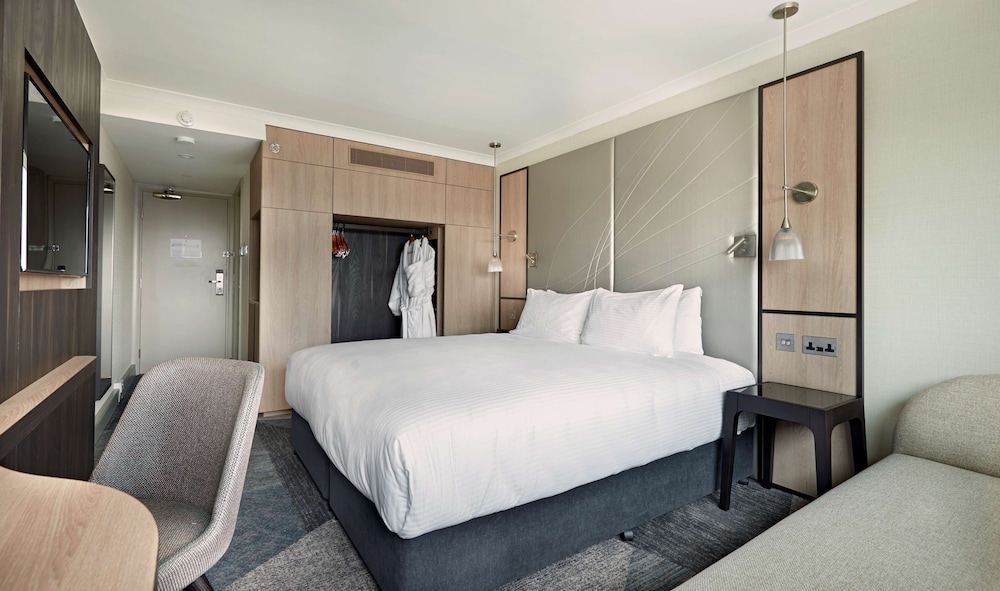 Hyatt Place London Heathrow Airport 24