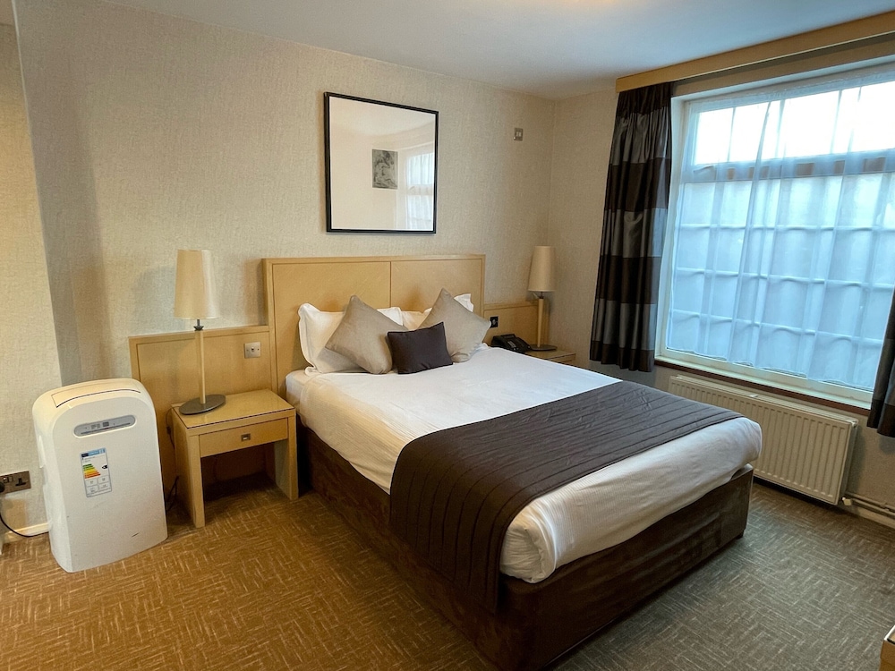 Best Western Welwyn Garden City Homestead Court Hotel 21