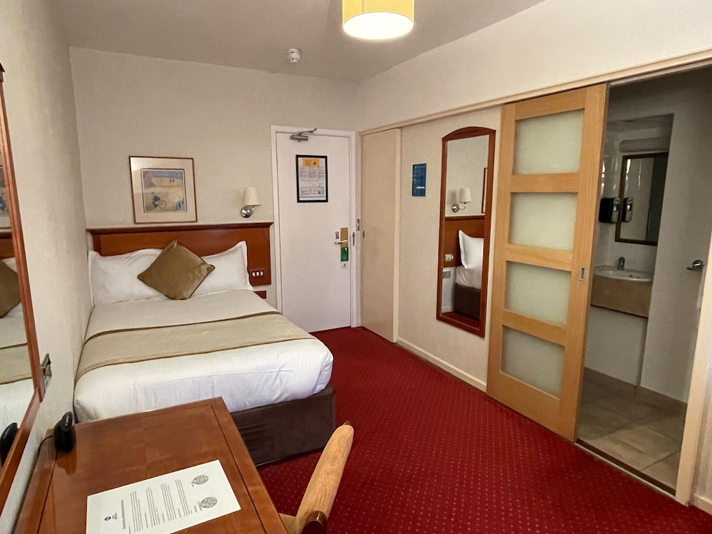 Best Western Welwyn Garden City Homestead Court Hotel 23