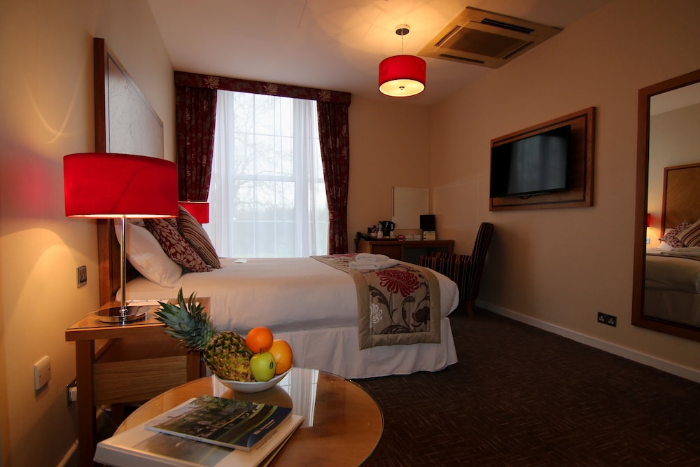 Best Western Welwyn Garden City Homestead Court Hotel 6