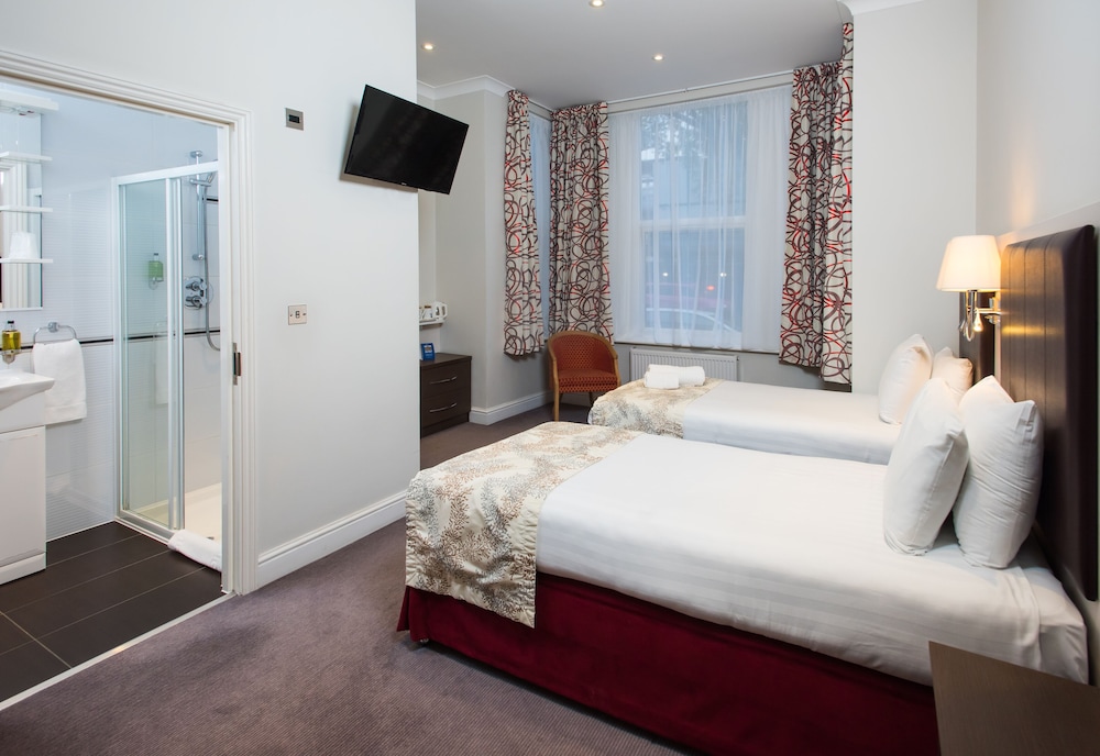 Spark by Hilton London Chiswick 19