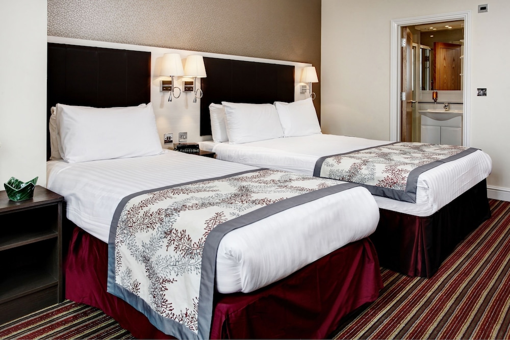 Spark by Hilton London Chiswick 9