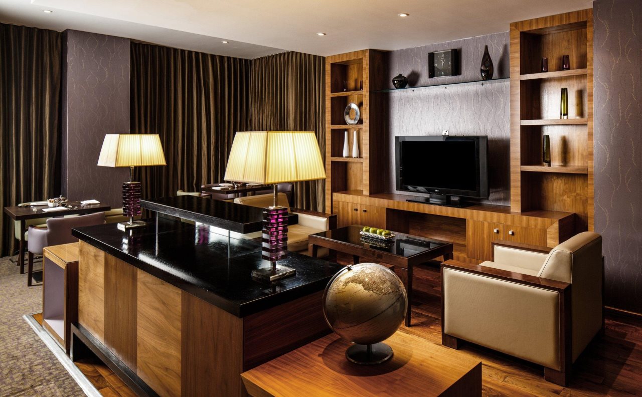 Village Hotel - Reading 5