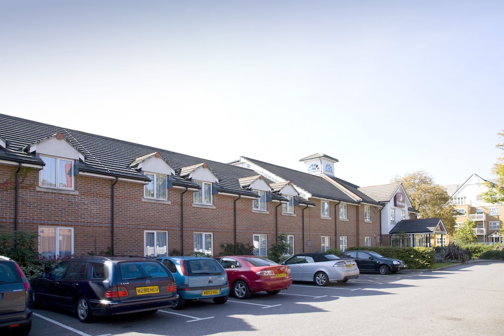 Premier Inn Loughton/Buckhurst Hill 14
