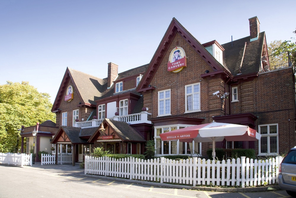 Premier Inn Loughton/Buckhurst Hill 12