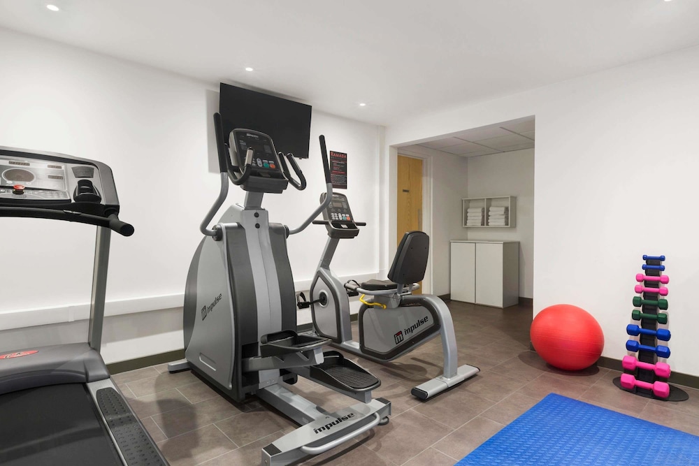 Ramada by Wyndham South Mimms M25 19