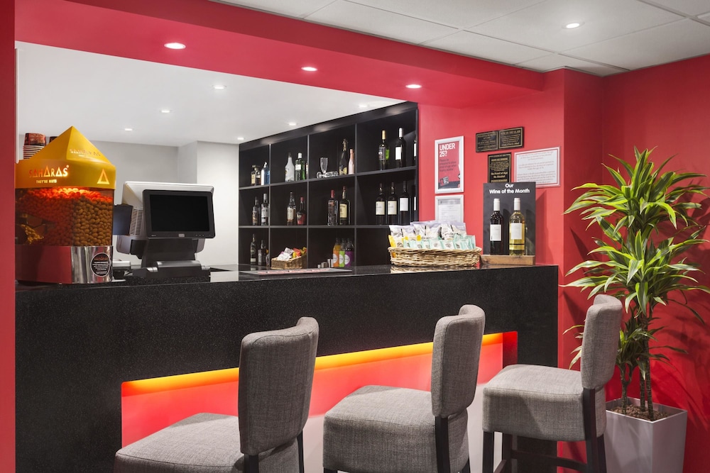 Ramada by Wyndham South Mimms M25 21