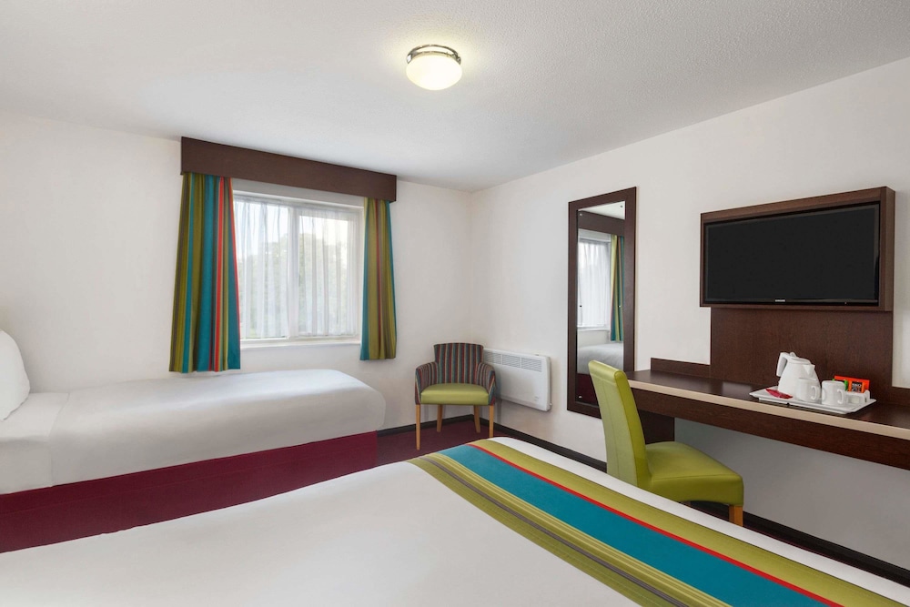 Ramada by Wyndham South Mimms M25 7