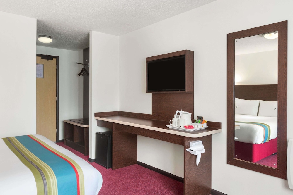 Ramada by Wyndham South Mimms M25 4