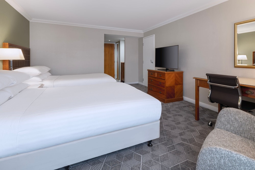 Delta Hotels Heathrow Windsor 10