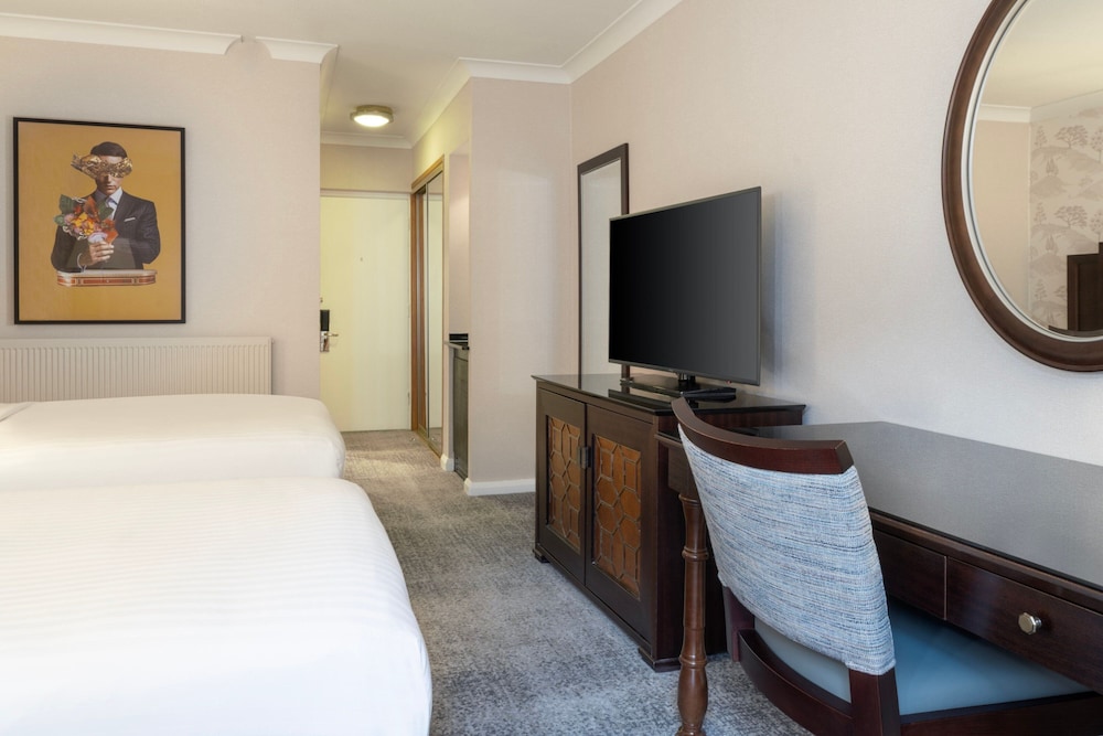 Delta Hotels Tudor Park Country Club 14